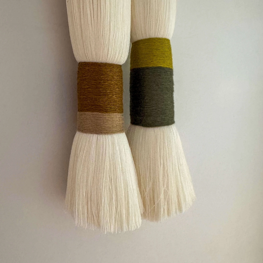 Alba I Sculpture textile murale en bambou et bois