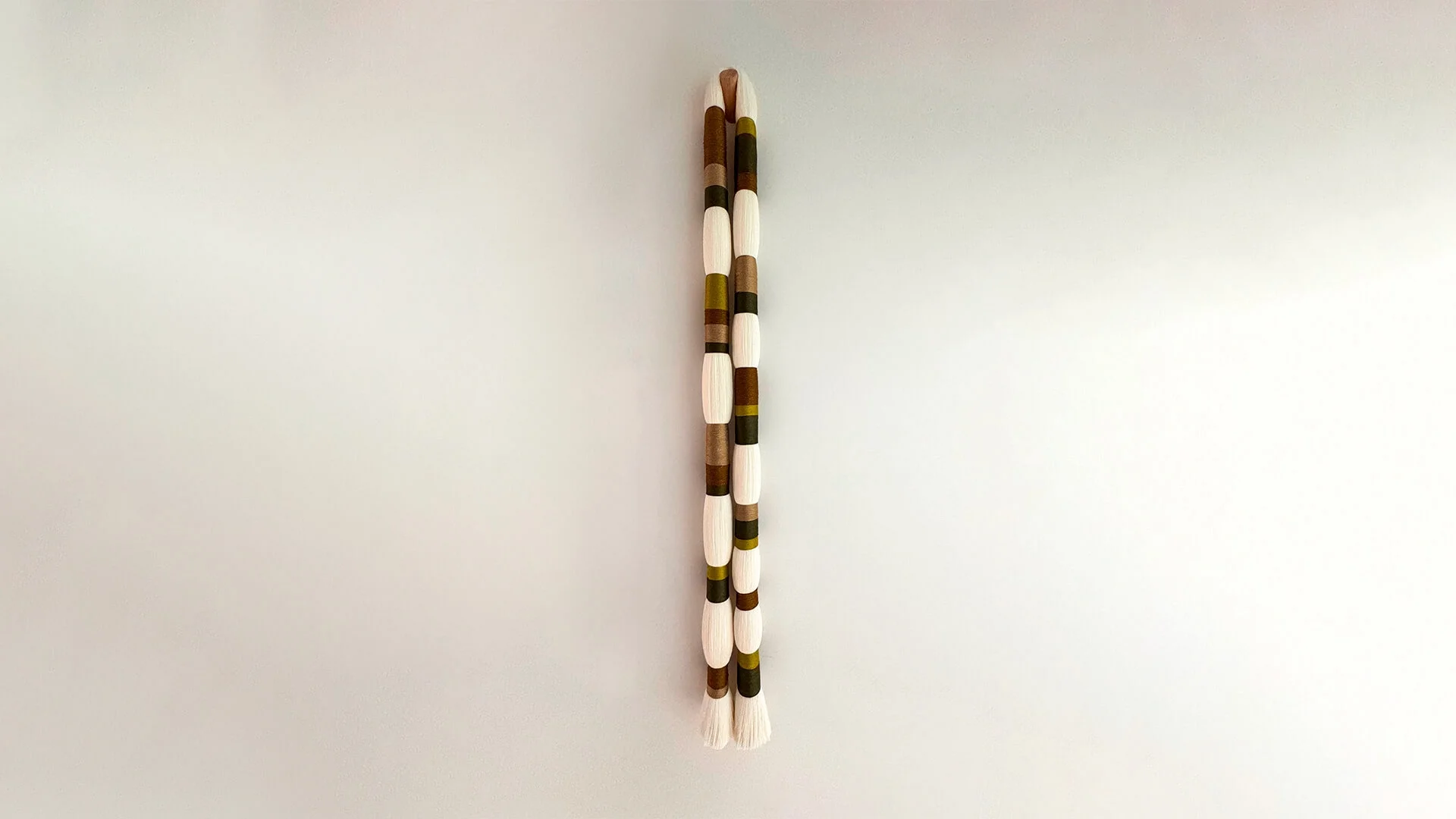 Alba I. Textile wall sculpture in bamboo and wood