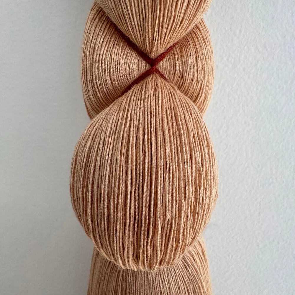 Aro Senda. Colgante textil en fibras naturales Aro Senda. Colgante textil en fibras naturales
