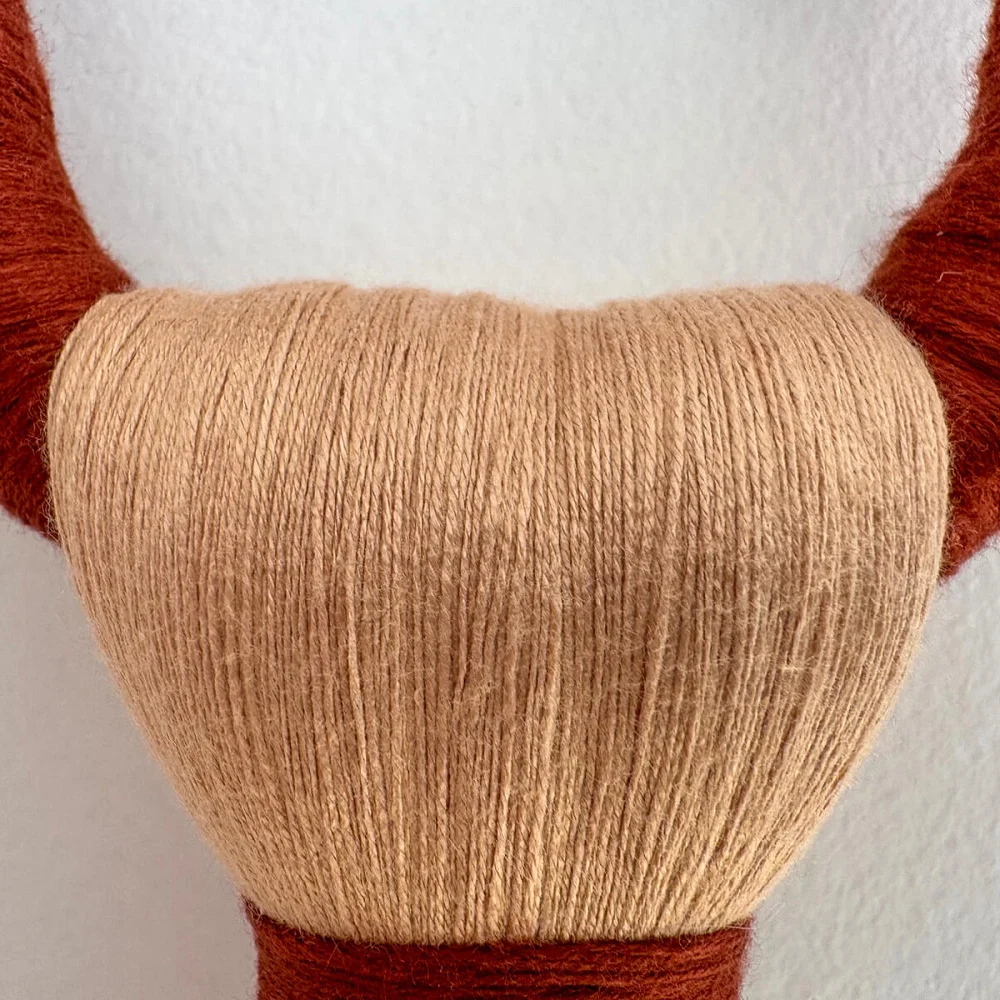 Aro Senda. Colgante textil en fibras naturales