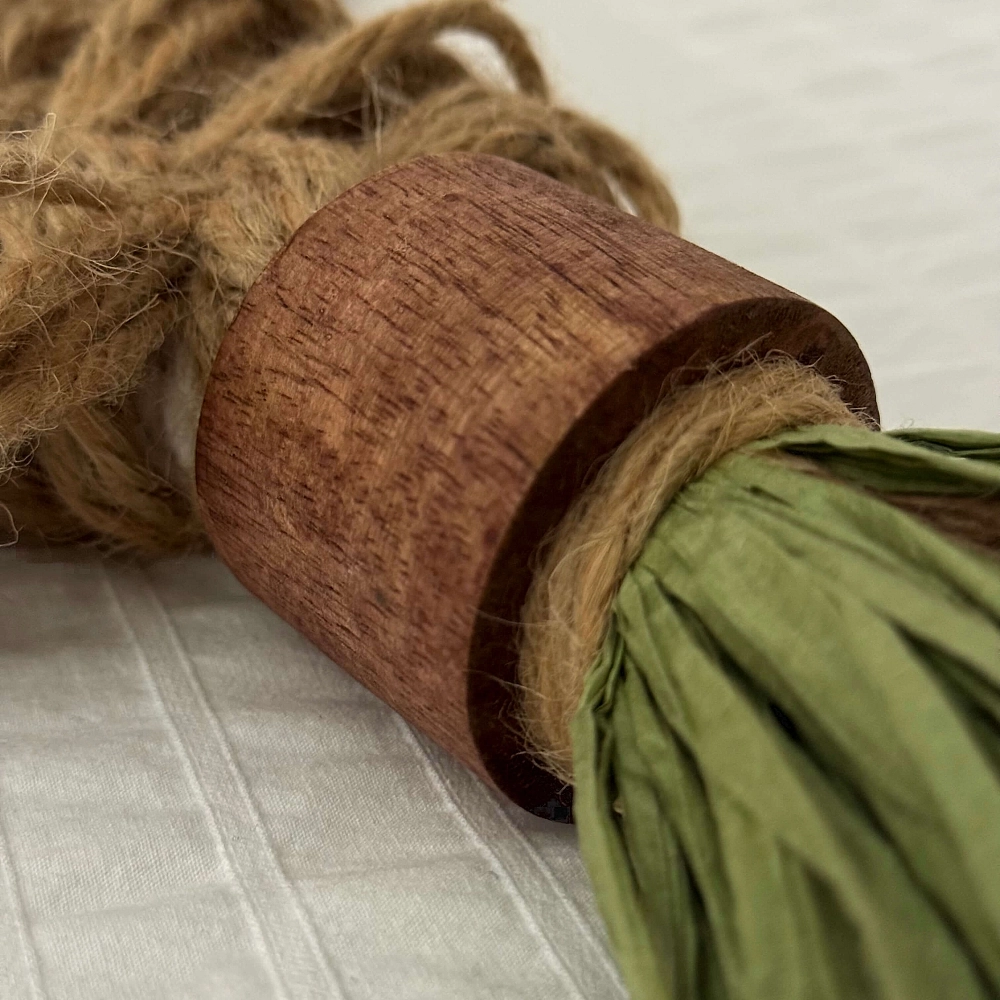 Selva Escultura textil en yute y rafia
