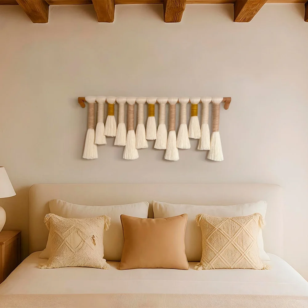 Serena Wall Hanging. Artisanal tapestry in natural fibers Serena Wall Hanging. Artisanal tapestry in natural fibers