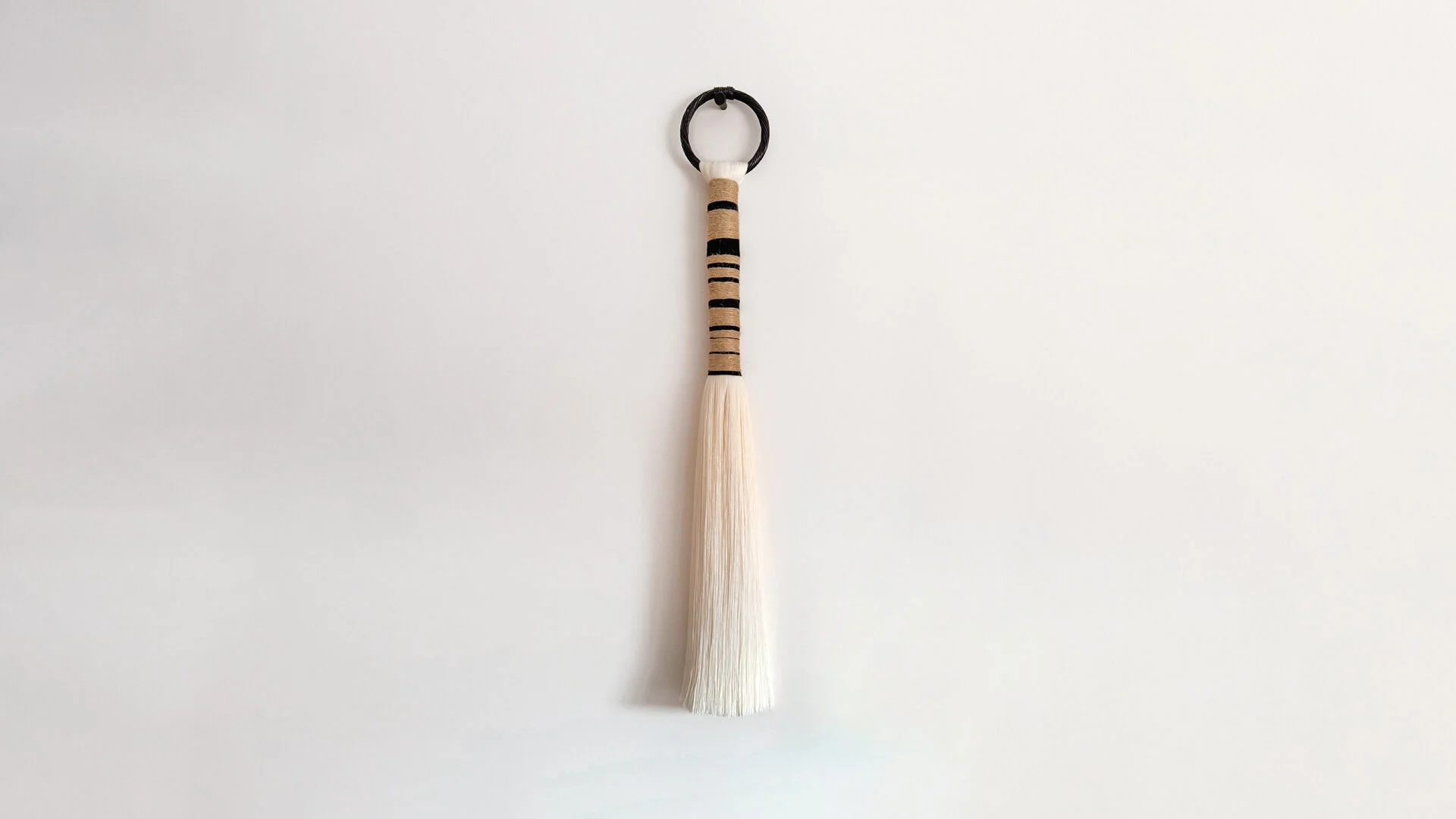 Sonata Hoop. Textile wall sculpture in bamboo and jute