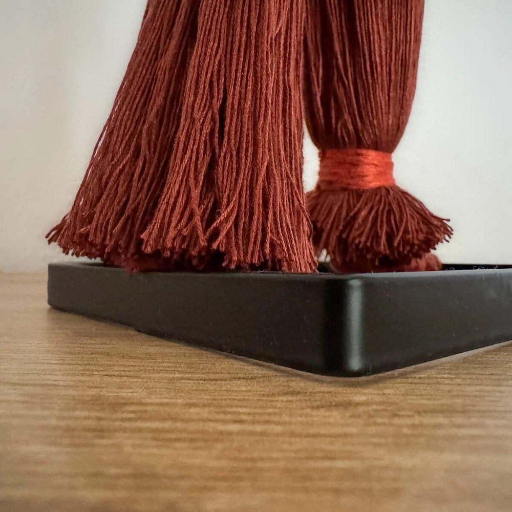 Susurro Coral Escultura textil de mesa en bambú
