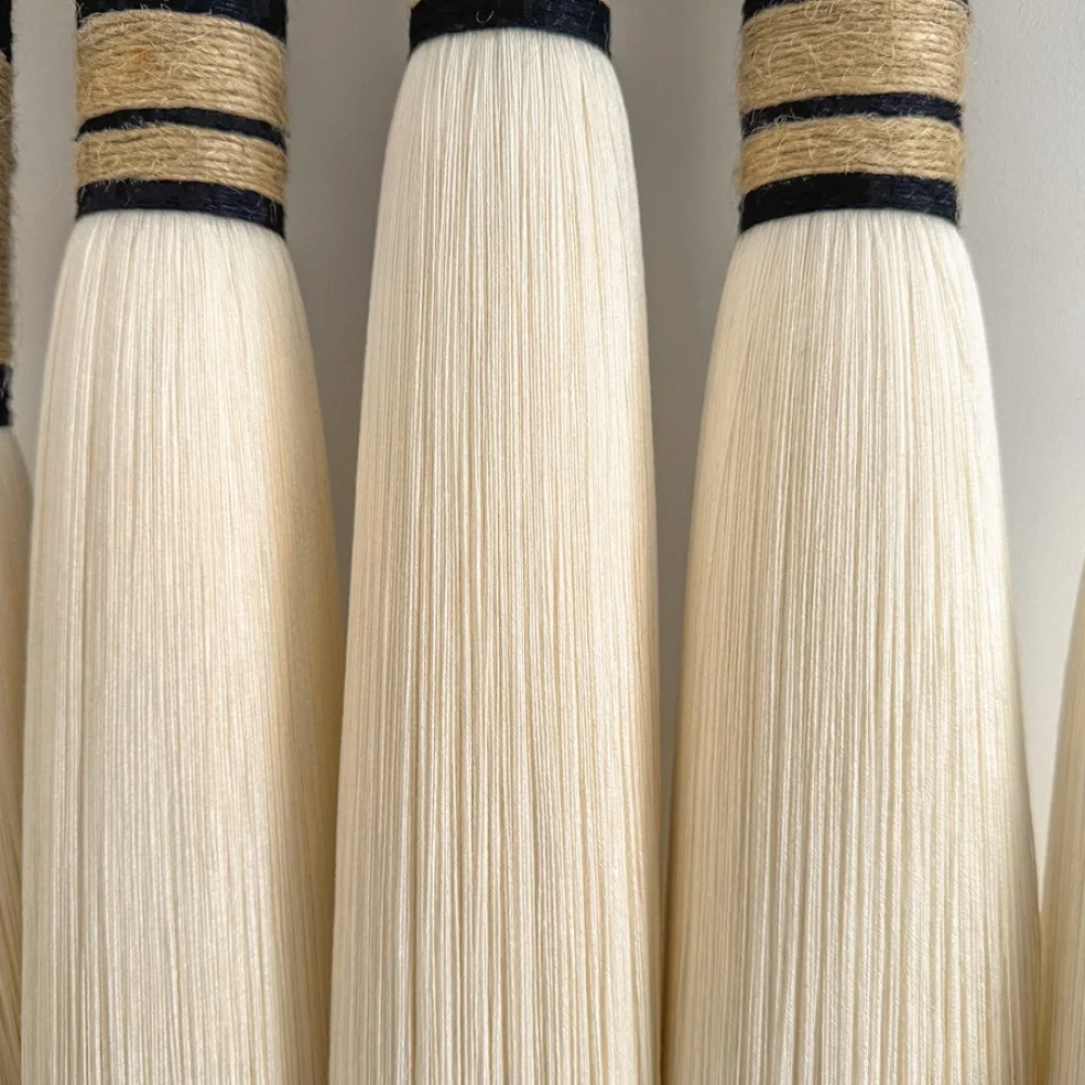 Tapisserie Sonata. Pièce artisanale en bambou et jute