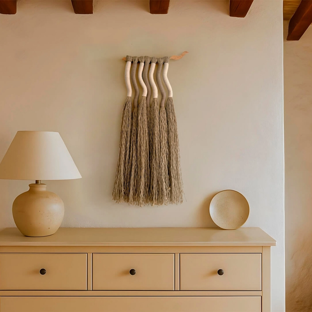 Tapiz Haizea Tapiz artesanal en yute y algodón sobre madera de pino